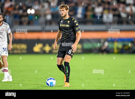 Tanner Tessmann in azione