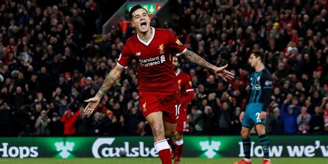 Philippe Coutinho durante una partita con il Liverpool
