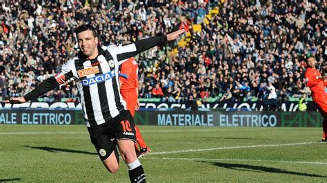 Allan in azione con la maglia dell'Udinese