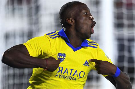 Gol di Advincula per il Boca Juniors