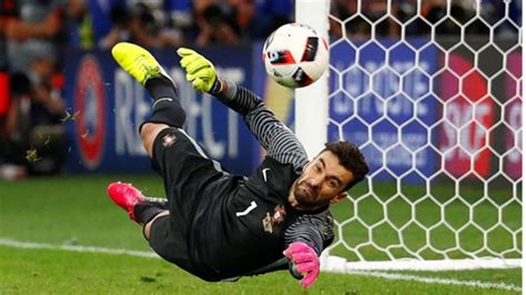 Rui Patrício in azione