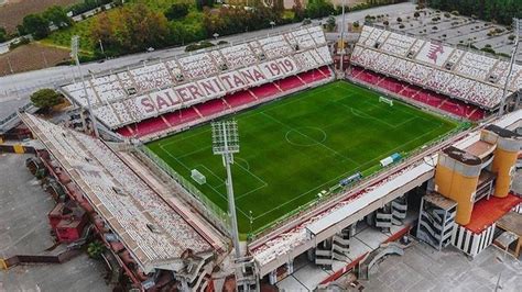 Stadio Arechi, Salerno