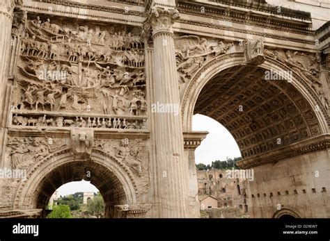 Dettaglio dei rilievi sull'Arco di Traiano