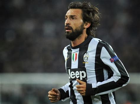 Andrea Pirlo con il Pallone d'Oro