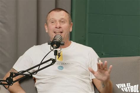 Antonio Cassano mentre parla in una trasmissione televisiva