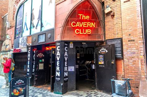 Iconico Cavern Club di Liverpool