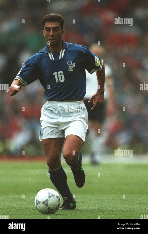 Roberto Di Matteo in maglia Lazio
