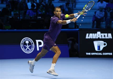 Confronto tra diversi stili di gioco nel basket