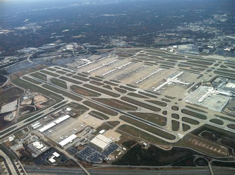Insegna dell'Aeroporto Internazionale di Atlanta-Hartsfield-Jackson