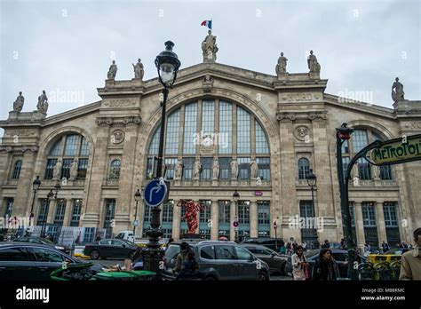 Stazione ferroviaria di Parigi Gare du Nord