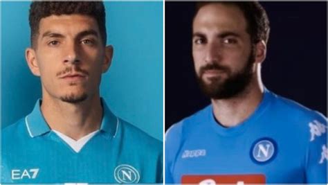 Gonzalo Higuain che esulta con la maglia del Napoli