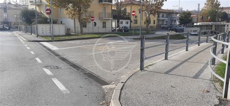 Schema delle fermate bus vicine a Via Savani