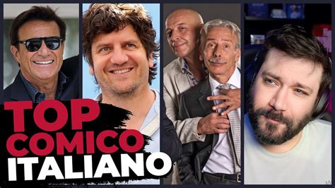 Comico italiano che fa una battuta