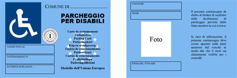 Cartello per posti riservati a persone con disabilità