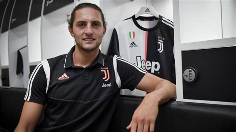 Adrien Rabiot con la maglia della Juventus