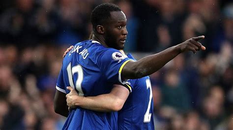 Romelu Lukaku celebra un gol con l'Everton