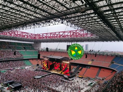 Palco di un concerto all'Ippodromo Snai San Siro