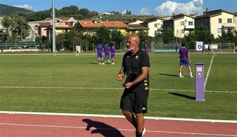 Sergio Pirozzi durante una partita di calcio