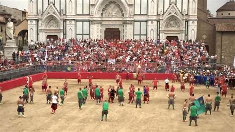 Squadre di Calcio Storico Fiorentino durante una partita