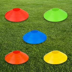 Coni per esercitazioni di dribbling
