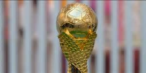 Ronaldo che alza la Coppa del Mondo 2002