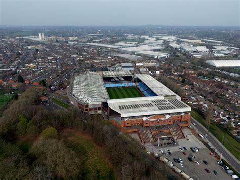 Stadio Villa Park di Birmingham