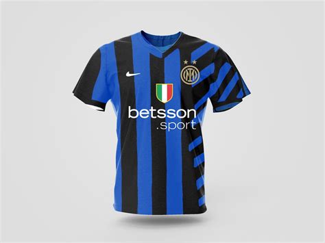 La maglia dell'Inter con lo stemma della Champions League