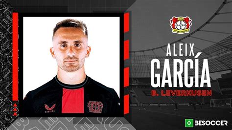 Foto di Aleix García in maglia del Bayer Leverkusen