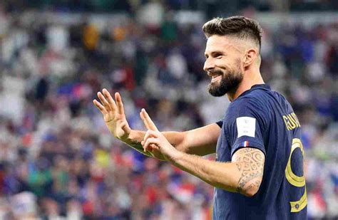 Momento del gol di Giroud nella finale