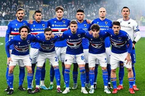 Squadra di calcio Sampdoria in campo