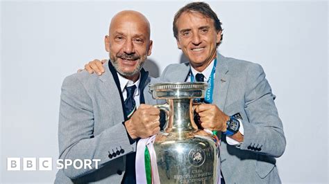 Gianluca Vialli e Roberto Mancini in azione