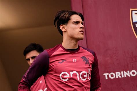 Samuele Ricci in azione con la maglia del Torino