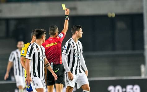 Schema dei falli e dei cartellini nella partita