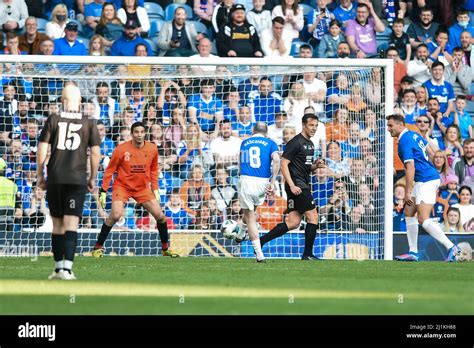 Paul Gascoigne durante la partita delle leggende