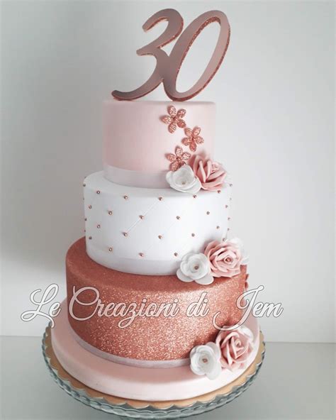 torta 30 anni fai da te decorazioni