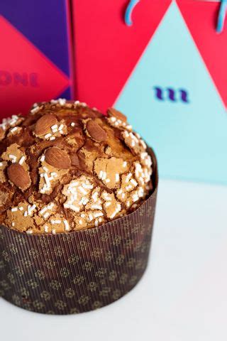 Varietà di panettoni artigianali della Pasticceria Gianpaolo