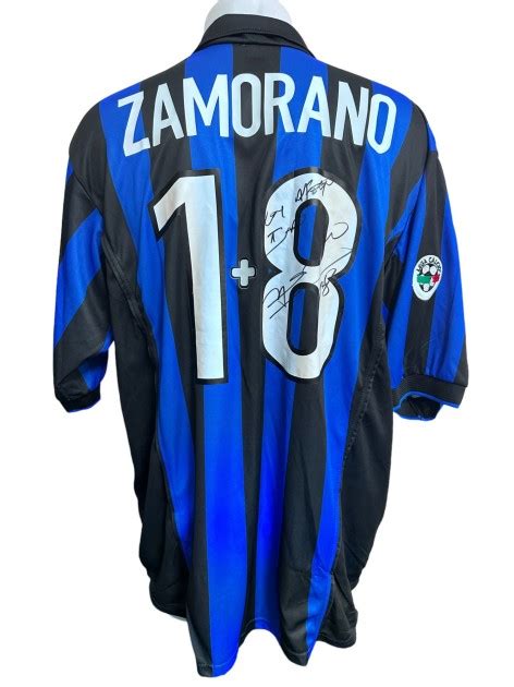 Iván Zamorano in maglia Inter