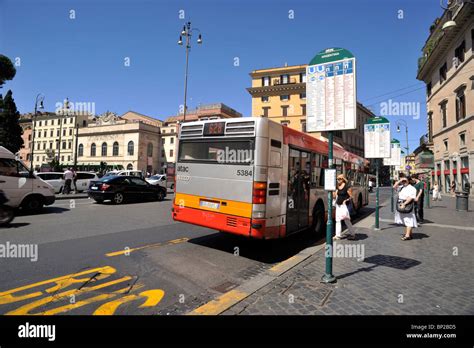 Fermata dell'autobus in Italia