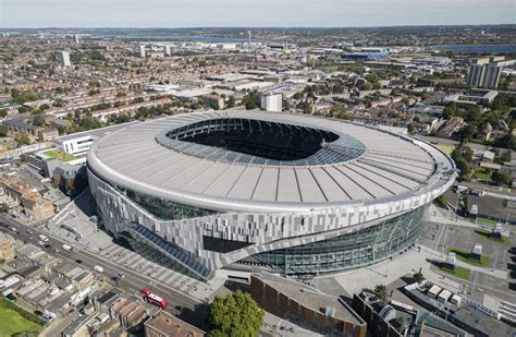 London Stadium e Tottenham Hotspur Stadium