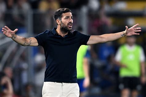 Giovani Cesc Fabregas, Lionel Messi e Gerard Piqué in un vivaio del Barcellona