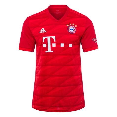 Quarta maglia Bayern Monaco FIFA 19