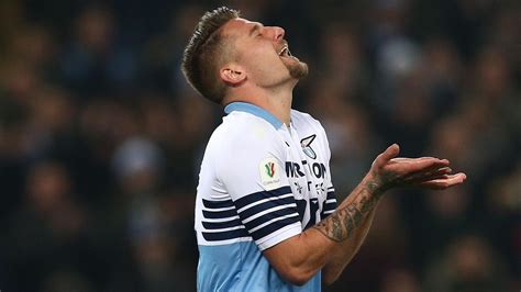 Sergej Milinkovic-Savic che festeggia un gol